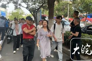 卢：我们现在的进攻还不够好 得在比赛中多些变化